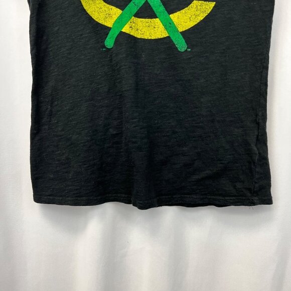 G-111 4Her Women’s V-Neck Blackhawks Short Sleeve Tee Black/Multi Size S - Picture 4 of 8